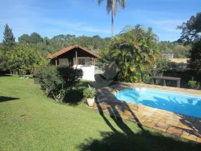 Casa de Condomínio com 3 Quartos à venda, 372m² no Cumbari, Mairiporã