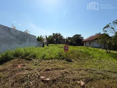 Lote/Terreno à venda, 334m² no Salinas, Balneário Barra do Sul