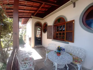 Casa com 5 Quartos à venda, 215m² no Grajaú, Belo Horizonte