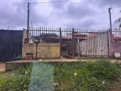 Casa com 2 Quartos à venda, 180m² no Parque Estrela Dalva X, Luziânia