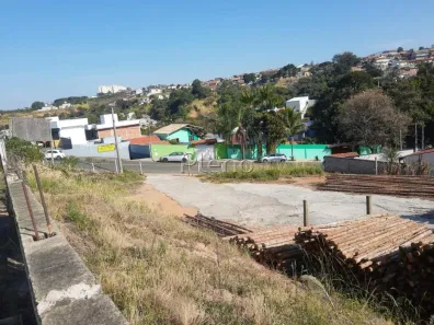 Lote/Terreno à venda, 1080m² no Loteamento Shangrilá, Valinhos