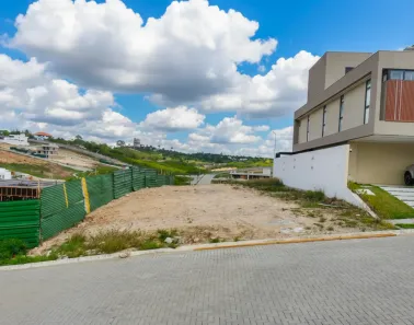 Lote/Terreno à venda, 388m² no Jardim Tavares, Campina Grande