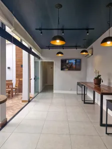 Casa com 3 Quartos para venda ou aluguel, 300m² no Sumaré, São Paulo