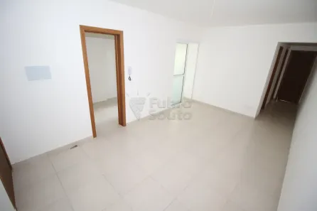 Apartamento com 2 Quartos para alugar, 61m² no Centro, Pelotas