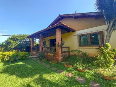 Casa com 3 Quartos à venda, 300m² no Lomba do Pinheiro, Porto Alegre