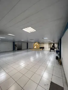 Prédio Comercial para alugar, 1000m² no Vila Graciosa, São Paulo