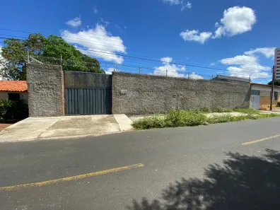 Lote/Terreno para alugar, 960m² no Cristo Rei, Teresina