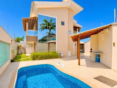 Sobrado com 4 Quartos à venda, 178m² no Praia do Morro, Guarapari