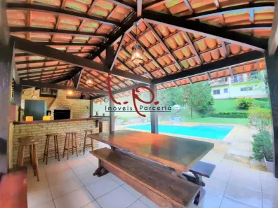 Casa de Condomínio com 4 Quartos à venda, 500m² no Itaipava, Petrópolis