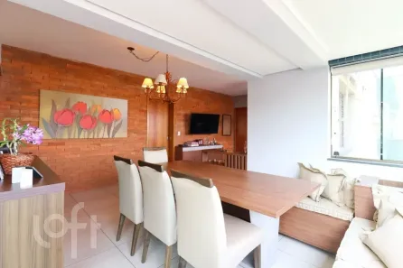 Apartamento com 3 Quartos à venda, 99m² no Rio Branco, Porto Alegre