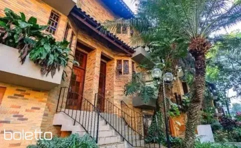 Casa com 3 Quartos à venda, 330m² no Bela Vista, Porto Alegre