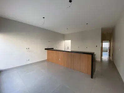 Casa com 2 Quartos à venda, 66m² no Jardim Brasília, Uberlândia