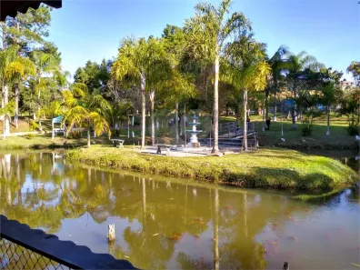 Fazenda/Sítio com 8 Quartos à venda, 3000m² no Biritiba-Ussu, Mogi das Cruzes