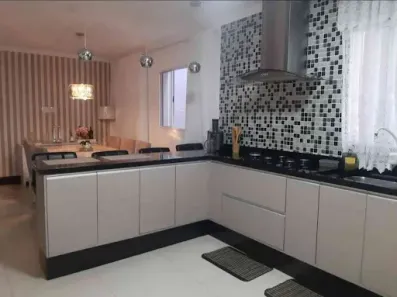 Sobrado com 4 Quartos à venda, 215m² no Bela Vista, Osasco