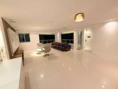Apartamento com 3 Quartos à venda, 165m² no Cocó, Fortaleza
