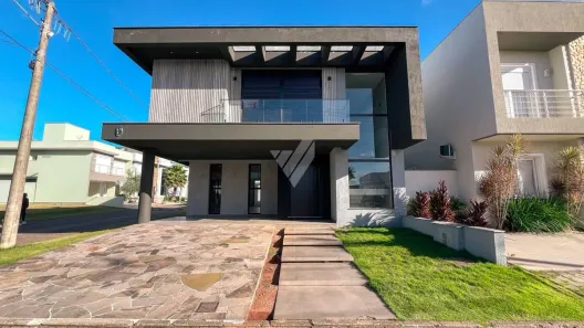 Casa de Condomínio com 3 Quartos à venda, 220m² no Central Park, Cachoeirinha