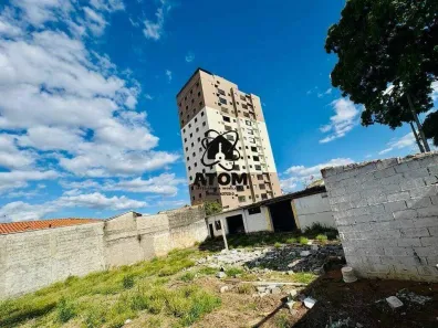 para alugar, 650m² no Vila das Jabuticabeiras, Taubaté