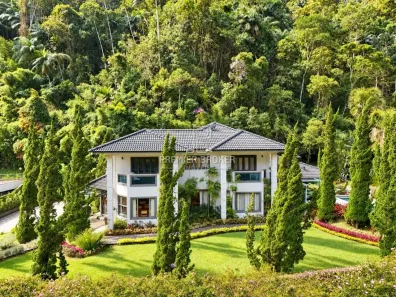 Casa de Condomínio com 5 Quartos à venda, 450m² no Carlos Guinle, Teresópolis