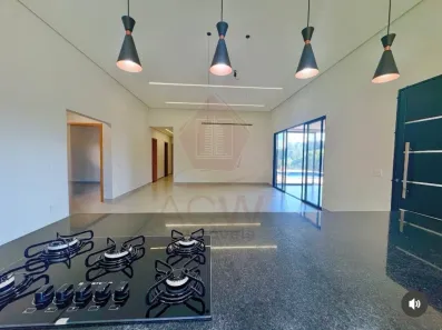 Casa de Condomínio com 3 Quartos à venda, 250m² no Caxambu, Jundiaí