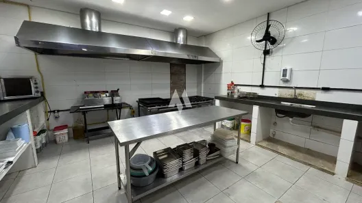 Ponto Comercial à venda, 180m² no Vila Belmiro, Santos