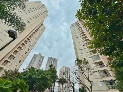 Apartamento com 2 Quartos à venda, 75m² no Zona 08, Maringá