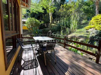 Casa de Condomínio com 5 Quartos à venda, 220m² no Corrêas, Petrópolis