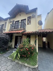 Casa de Condomínio com 3 Quartos à venda, 130m² no Itaipu, Niterói