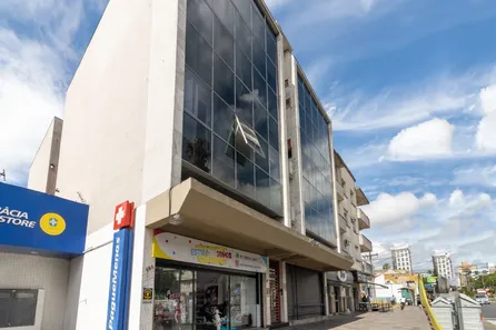 Ponto Comercial para alugar, 300m² no Menino Deus, Porto Alegre