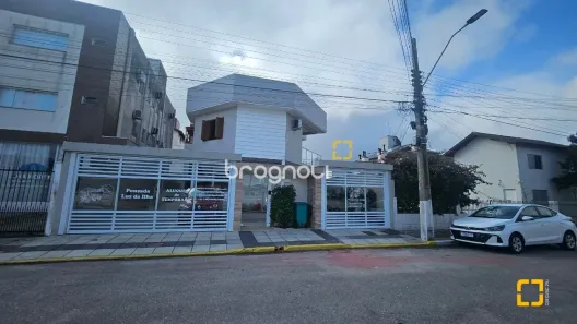 Imóvel Comercial com 10 Quartos à venda, 560m² no Canasvieiras, Florianópolis