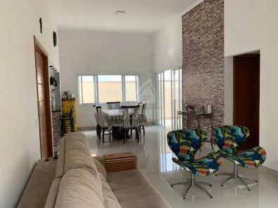 Casa de Condomínio com 3 Quartos à venda, 151m² no Parque das Laranjeiras, Itatiba