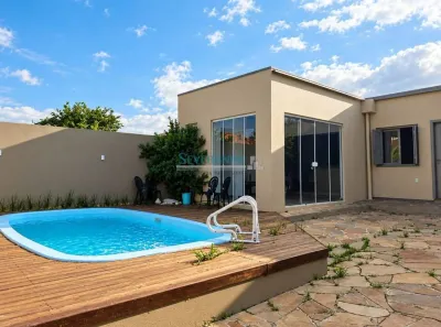 Casa com 3 Quartos à venda, 100m² no Parque da Matriz, Cachoeirinha