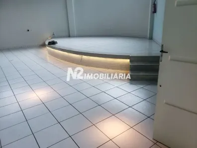 Sala Comercial com 1 Quarto para alugar, 671m² no Pampulha, Uberlândia