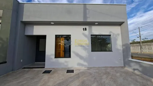 Casa de Condomínio com 3 Quartos para alugar, 175m² no Condomínio Residencial e Comercial Laguna, Pindamonhangaba
