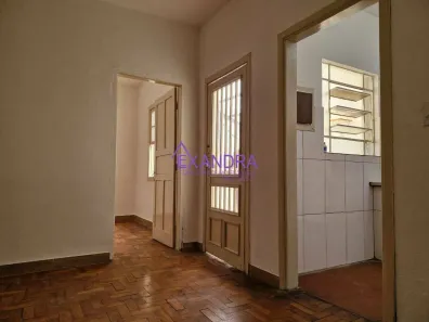 Sobrado com 2 Quartos para alugar, 60m² no Vila Firmiano Pinto, São Paulo