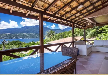 Casa com 3 Quartos à venda, 700m² no Varadouro, São Sebastião