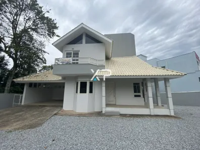 Casa com 3 Quartos à venda, 250m² no Pedra Branca, Palhoça