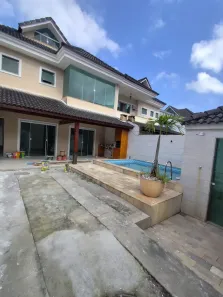 Casa de Condomínio com 4 Quartos para alugar, 160m² no Vargem Pequena, Rio de Janeiro