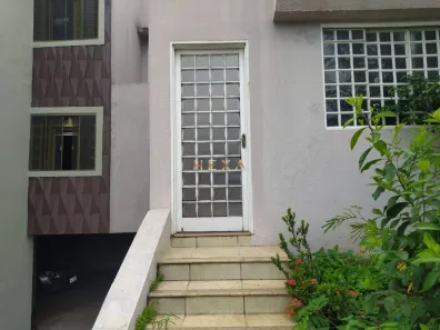 Sobrado com 3 Quartos à venda, 200m² no Jardim Ana Lúcia, Goiânia
