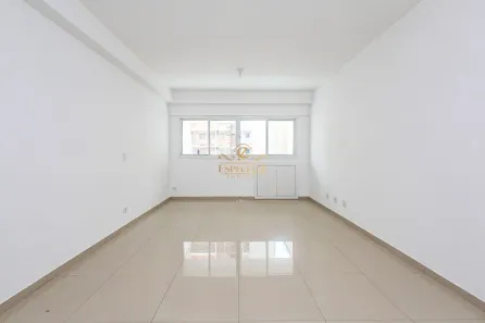 Apartamento com 1 Quarto para alugar, 29m² no Centro, Curitiba