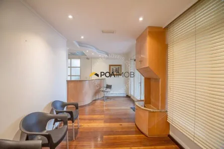 Imóvel Comercial com 6 Quartos para alugar, 300m² no Rio Branco, Porto Alegre