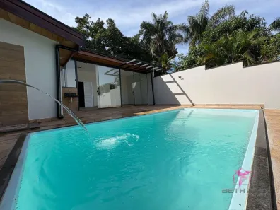 Casa com 2 Quartos à venda, 110m² no Vila Sumaré, Leme