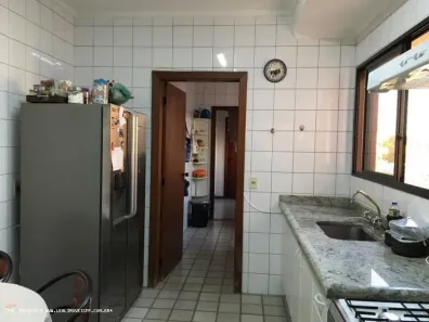 Apartamento com 3 Quartos à venda, 150m² no Centro, Presidente Prudente