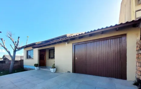 Casa com 2 Quartos à venda, 100m² no Jardim dos Lagos, Guaíba