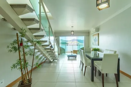 Apartamento com 4 Quartos para alugar, 114m² no Pontal (Cunhambebe), Angra dos Reis