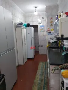Sobrado com 4 Quartos à venda, 210m² no Vila Liviero, São Paulo