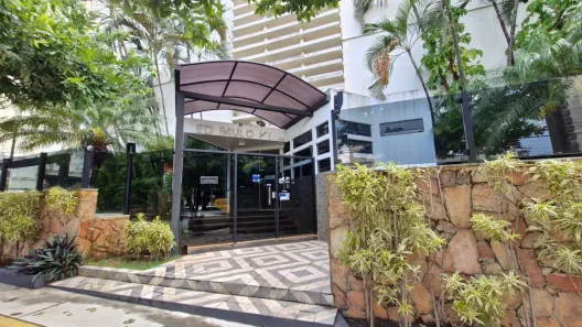 Apartamento com 4 Quartos para alugar, 202m² no Setor Oeste, Goiânia