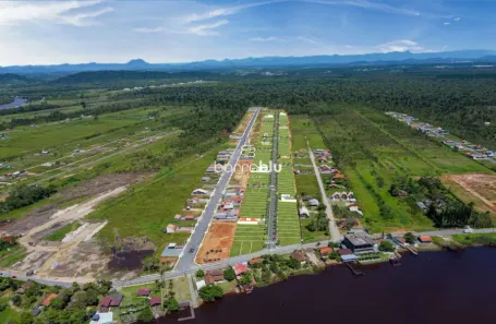 Lote/Terreno à venda, 240m² no Barra do Itapocu, Araquari