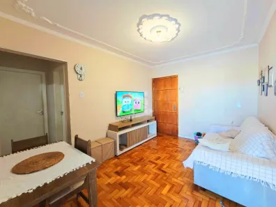 Apartamento com 2 Quartos à venda, 54m² no Vila Ipiranga, Porto Alegre