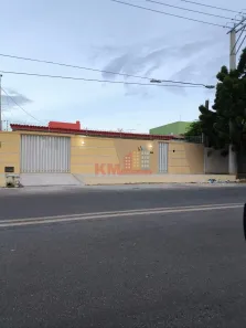 Casa com 3 Quartos à venda, 229m² no Alto de São Manoel, Mossoró