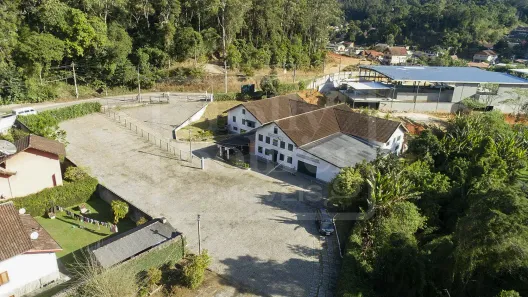 Galpão/Depósito/Armazém para alugar, 5010m² no Lumiar, Nova Friburgo